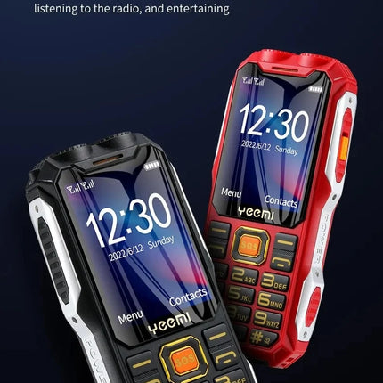 YEEMI Q8 GSM 2G teléfono resistente batería grande linterna Dual 2,4 pulgadas pantalla HD Dual SIM teléfono móvil botón grande teléfono móvil