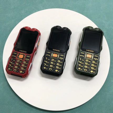 YEEMI Q8 GSM 2G teléfono resistente batería grande linterna Dual 2,4 pulgadas pantalla HD Dual SIM teléfono móvil botón grande teléfono móvil