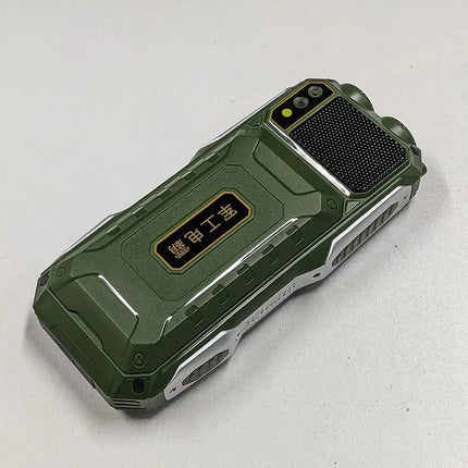 YEEMI Q8 GSM 2G teléfono resistente batería grande linterna Dual 2,4 pulgadas pantalla HD Dual SIM teléfono móvil botón grande teléfono móvil