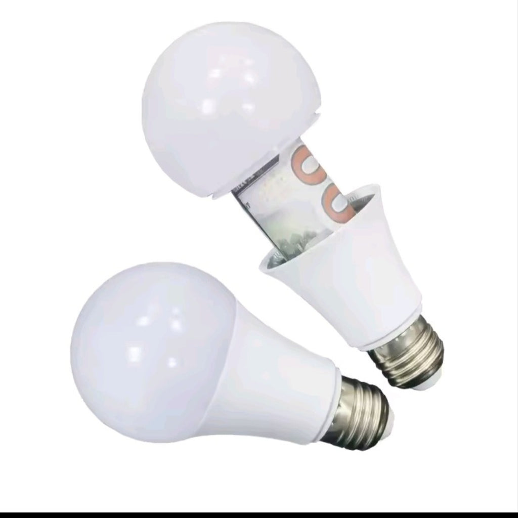 Ampoule secrète avec compartiment caché. لمبة سرية مع مخبأ داخلي