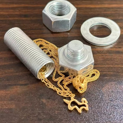 Boulon métallique avec compartiment de rangement discret مسمار معدني عملي مع حجرة تخزين مخفية - HANUTI VIP